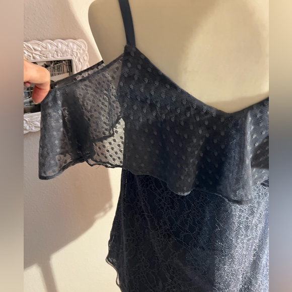 Lacy blouse - Picture 5 of 9